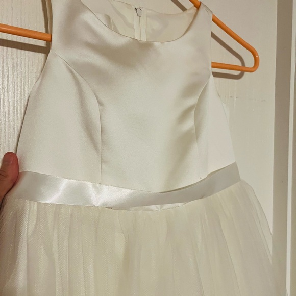 Elegant White Kids Dress with burgundy rose petals - Picture 2 of 5